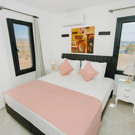 Bed & Breakfast Ali Baba Ciftligi 4*