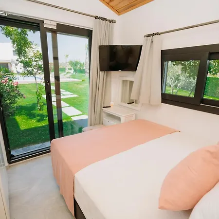 Ali Baba Ciftligi B&B Alacati