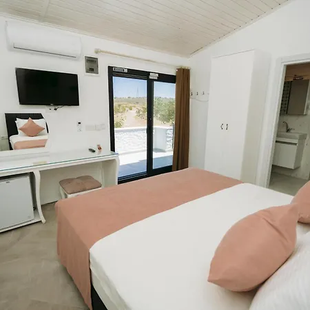 Ali Baba Ciftligi * Alacati