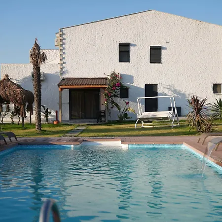 Ali Baba Ciftligi Bed & Breakfast 4*