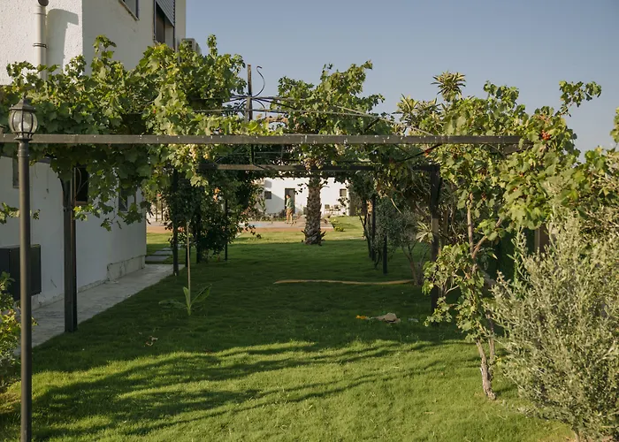 Ali Baba Ciftligi Bed & Breakfast Alaçatı