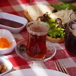 Ali Baba Ciftligi Bed & Breakfast Alacati