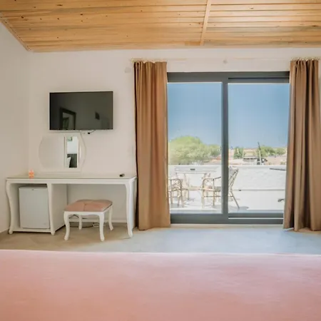 Ali Baba Ciftligi Alaçatı