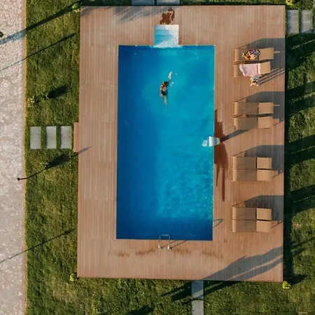 Ali Baba Ciftligi Bed & Breakfast Alaçatı