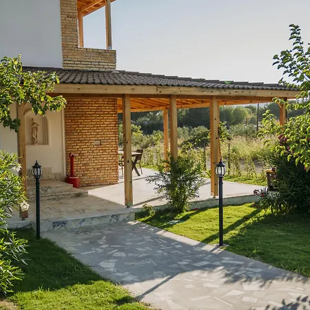 Ali Baba Ciftligi 4* Алачати