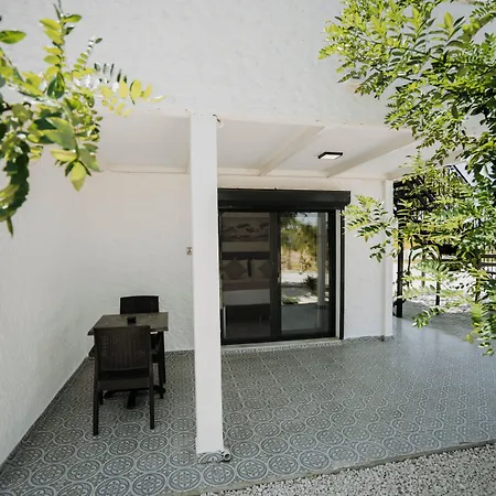 Bed & Breakfast Ali Baba Ciftligi 4*