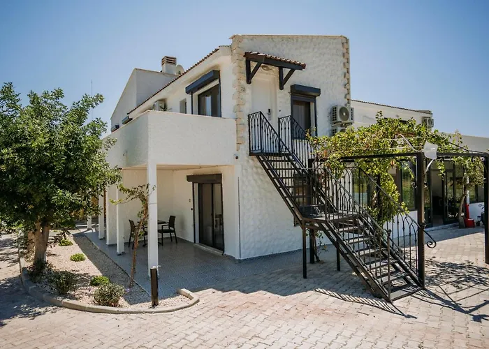 Ali Baba Ciftligi Oda ve Kahvaltı Alaçatı