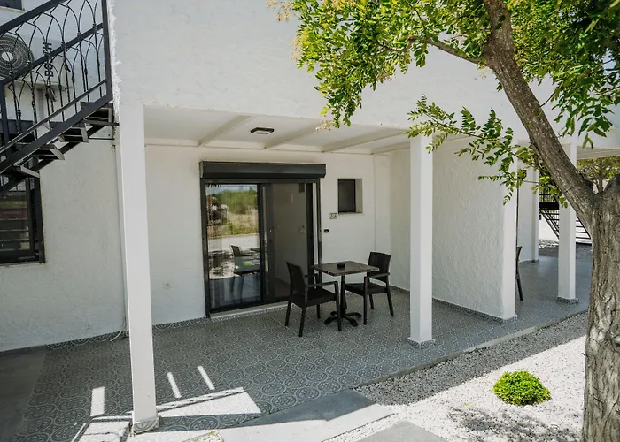 Ali Baba Ciftligi Oda ve Kahvaltı 4*